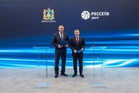 Александр Богомаз и Игорь Маковский подписали соглашение о сотрудничестве н ...