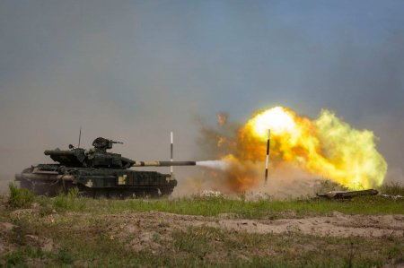 Армия России отразила 20 атак у Артёмовска, Донецка, Кременной и Времевског ...
