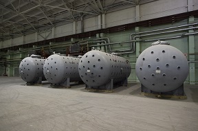 ЭХЗ начал монтаж оборудования 2-й очереди установки по переработке обедненного гексафторида урана в Зеленогорске