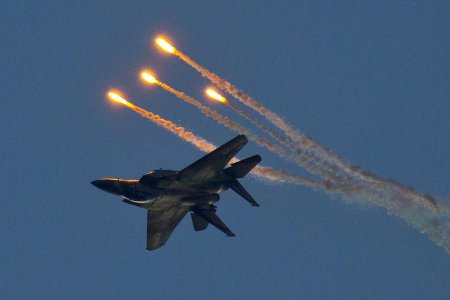 ВВС Израиля нанесли авиаудары по сектору Газа