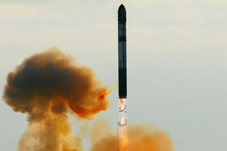 Баллистическая ракета «Сармат»: новая «Кузькина мать» остудит любые планы США.