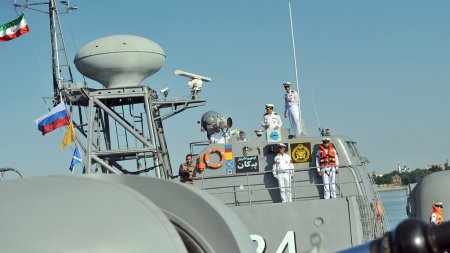 Россия и Иран проведут в Каспийском море военно-морские учения