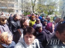 В Мариуполе митинговали против переименования проспекта Маршала Жукова в пр ...
