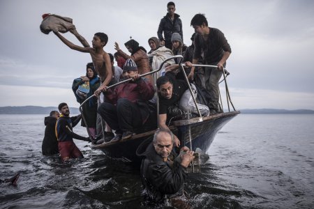 Российский фоторепортер получил Пулитцеровскую премию за снимок с беженцами