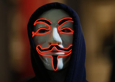 Киберфронт: как хакеры борются с пропагандой ИГ в соцсетях