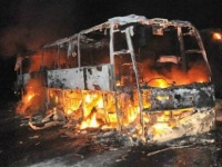 В провинции Идлеб взорвался автобус с боевиками, направлявшимися из Турции  ...