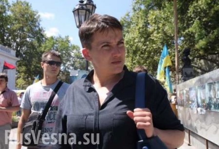 Украина должна отказаться от парадов, — Савченко