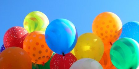 В Петербурге разыскивают злоумышленника, укравшего три тысячи воздушных шаров