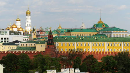 «Идут своим путём»: аналитик Stratfor рассказал об изменениях в России за 30 лет