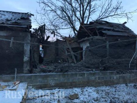 Последствия массированного обстрела Донецка (ФОТО, ВИДЕО)