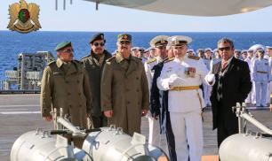 Ливийский маршал на борту авианосца «Адмирал Кузнецов»