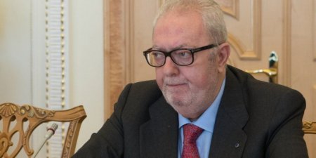Новоизбранный президент ПАСЕ призвал снять с российской делегации все санкции