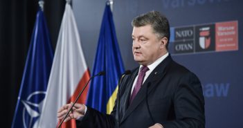Елисеев пояснил позицию Порошенко по референдуму о НАТО