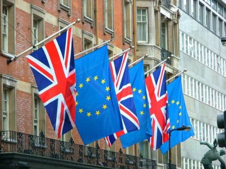 Великобритания предложит ЕС заключить таможенный союз