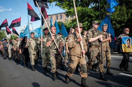 В Киеве радикалы решили выйти 9 мая с портретами дедов из дивизии СС «Галичина»