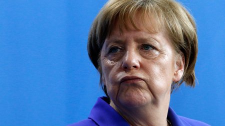 Меркель: В 2013 году мы ошиблись с вопросом о беженцах