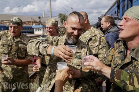 Украинские военные разгромили пансионат на границе с Крымом (ФОТО)