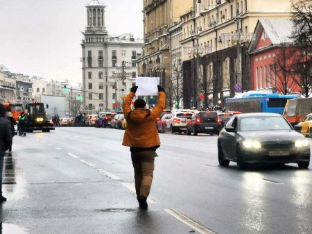 Незаконные митинги в России: наблюдаем вместе с «Русской Весной» (ВИДЕО)